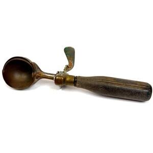Vintage Hamilton Beach Model 60-B Ice Cream Scoop Black Handle Stainless Spring